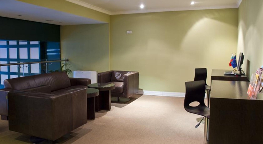 Imagen de los interiores del Hotel Hill. Foto 15