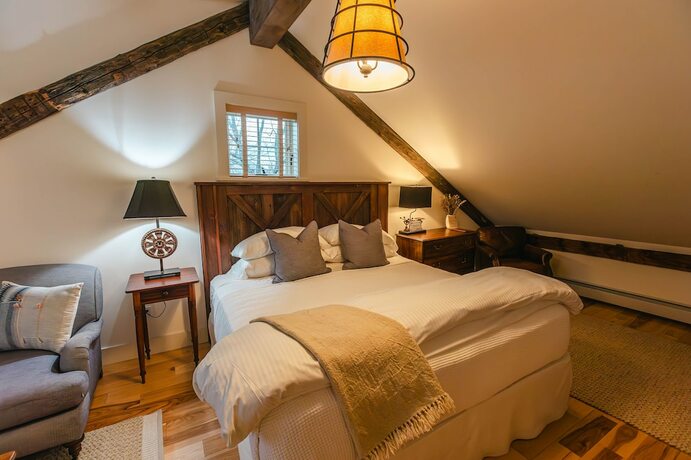 Imagen de la habitación del Hotel Hill Farm Inn. Foto 13