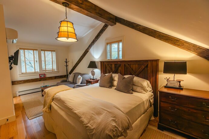 Imagen de la habitación del Hotel Hill Farm Inn. Foto 16