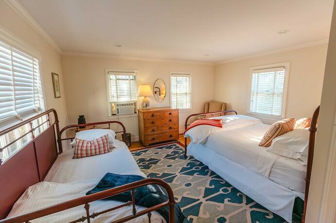Imagen de la habitación del Hotel Hill Farm Inn. Foto 18