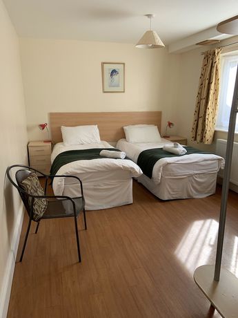 Imagen de la habitación del Hotel Hill Lodge. Foto 14