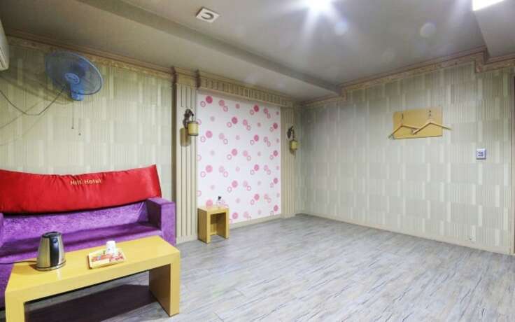 Imagen general del Hotel Hill Motel. Foto 9