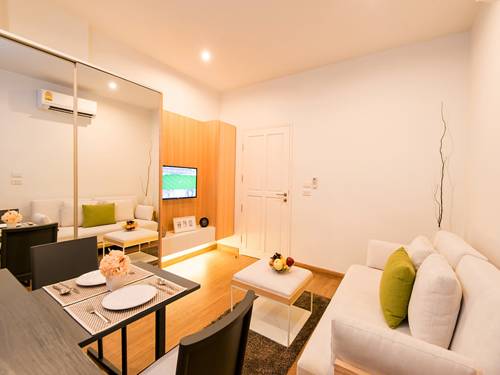 Imagen de la habitación del Hotel Hill Myna Condotel. Foto 6