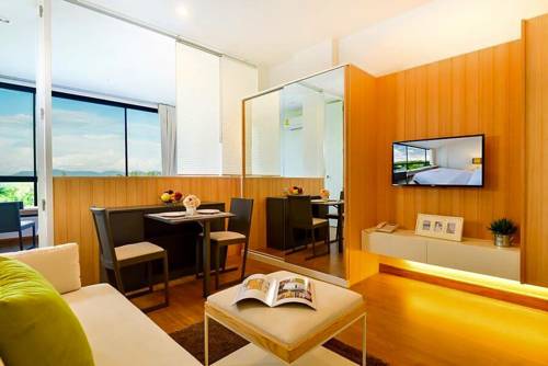 Imagen de la habitación del Hotel Hill Myna Condotel. Foto 9