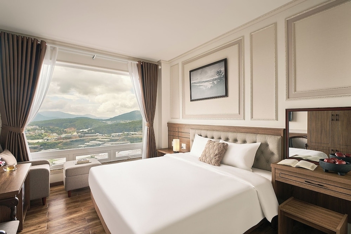 Imagen de la habitación del Hotel Hill Side Town. Foto 12