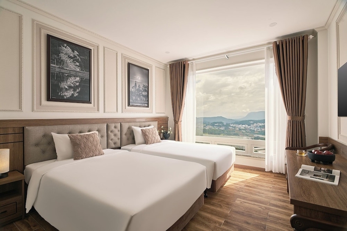 Imagen de la habitación del Hotel Hill Side Town. Foto 16