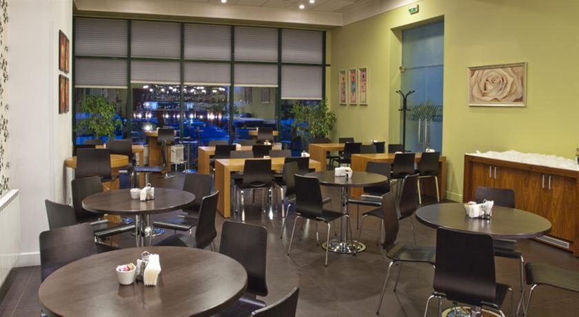 Imagen del bar/restaurante del Hotel Hill, Sofia. Foto 4