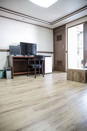 Imagen de la habitación del Hotel Hill Stay Residence. Foto 8
