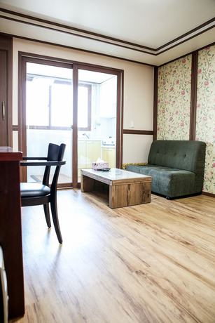 Imagen de la habitación del Hotel Hill Stay Residence. Foto 11