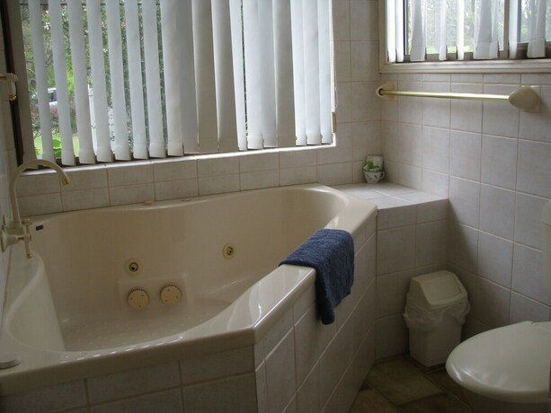 Imagen de la habitación del Hotel Hill Top Country Guest House. Foto 12