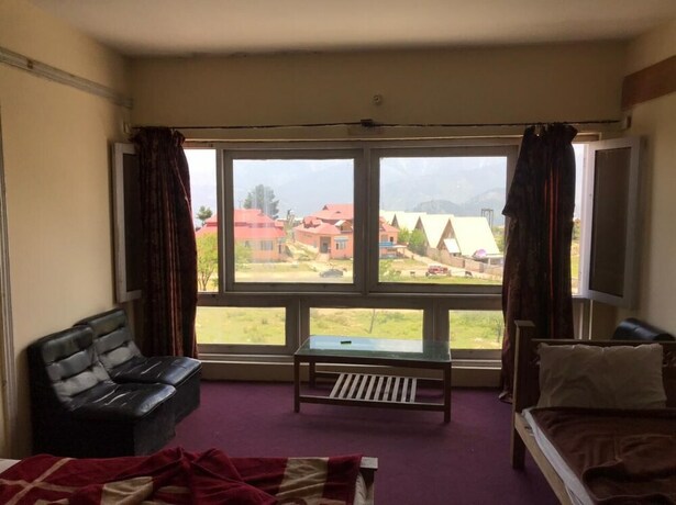 Imagen general del Hotel Hill Top Shogran. Foto 13