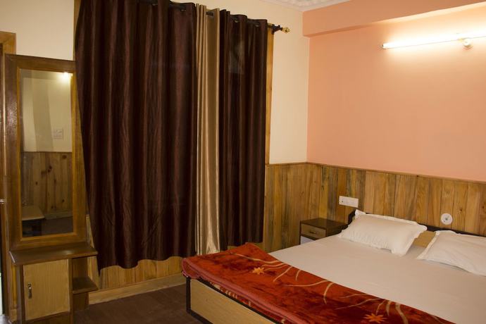 Imagen de la habitación del Hotel Hill Town. Foto 4
