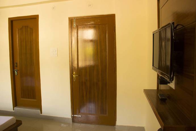 Imagen de la habitación del Hotel Hill Town. Foto 14