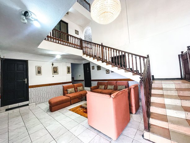 Imagen de los interiores del Hotel Hill View McCarthy Hills. Foto 20