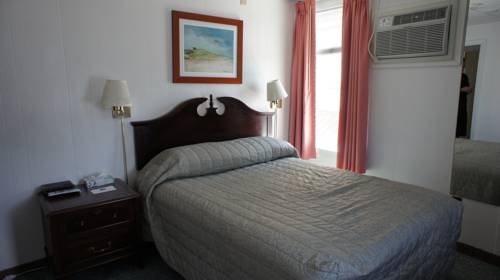 Imagen de la habitación del Hotel Hillcrest Inn. Foto 13