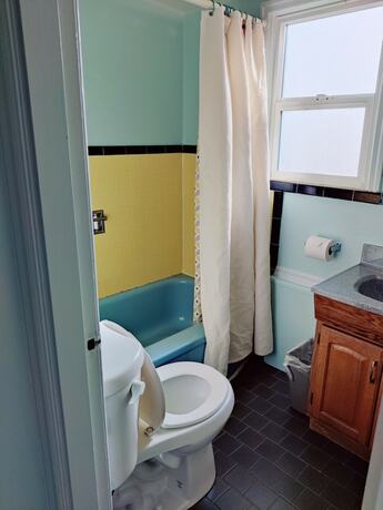 Imagen de la habitación del Hotel Hillcrest Inn, Seaside. Foto 16