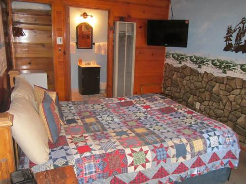Imagen de la habitación del Hotel Hillcrest Lodge. Foto 6
