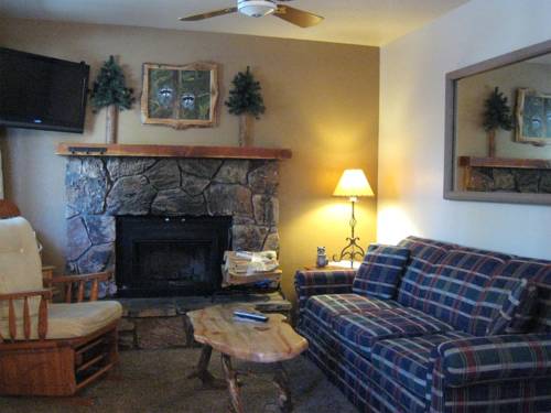 Imagen de la habitación del Hotel Hillcrest Lodge. Foto 16