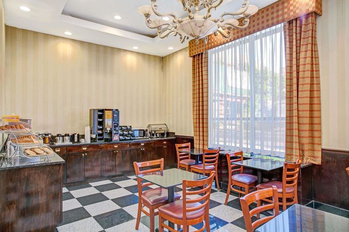 Imagen general del Hotel Hillcrest Near JFK Airtrain. Foto 14