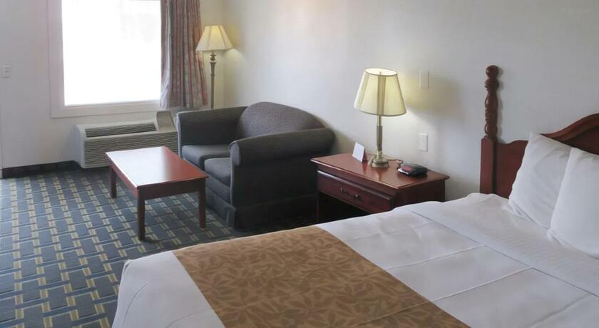 Imagen general del Hotel Hilliard Motor Lodge. Foto 8