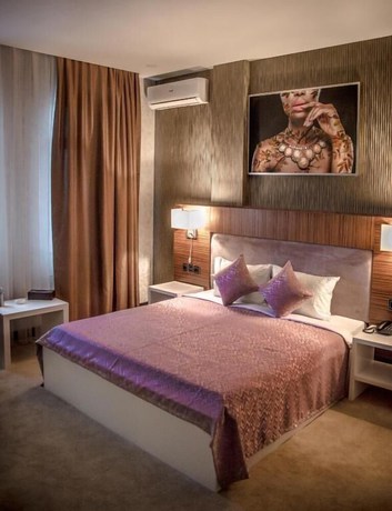 Imagen de la habitación del Hotel Hillmond Hotel Baku. Foto 16