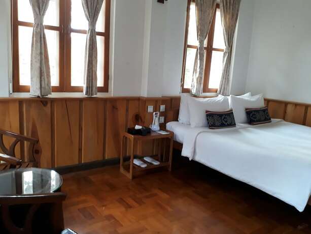 Imagen de la habitación del Hotel Hillock Villa. Foto 17