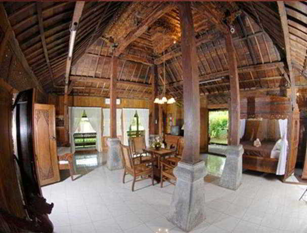 Imagen de la habitación del Hotel Hills Joglo Villa. Foto 8