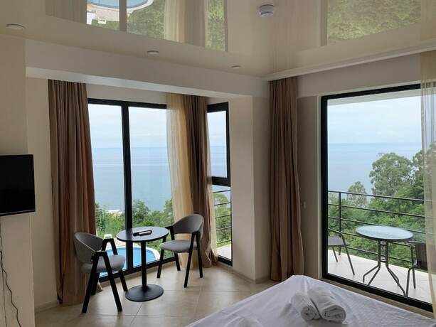 Imagen general del Hotel Hills Kvariati. Foto 6