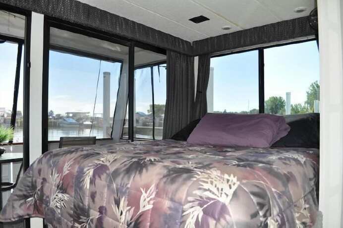 Imagen de la habitación del Hotel Hills Motor Court and Marina. Foto 11