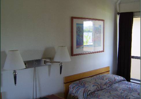 Imagen general del Hotel Hillsdale Inn. Foto 1