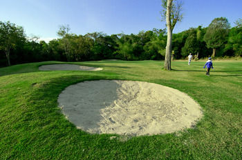 Imagen de la habitación del Hotel Hillside Country Home Golf And Resort. Foto 4