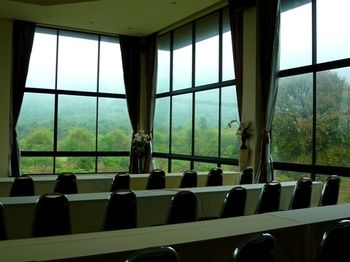 Imagen de los exteriores del Hotel Hillside Country Home Golf And Resort. Foto 11