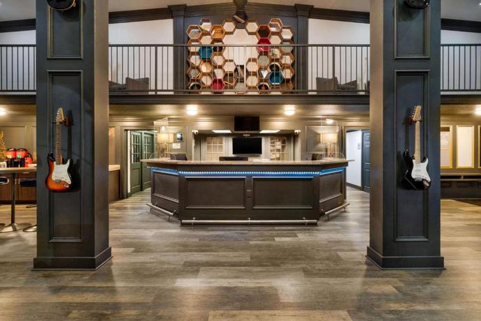 Imagen de los interiores del Hotel Hillside Crossing Nashville. Foto 11