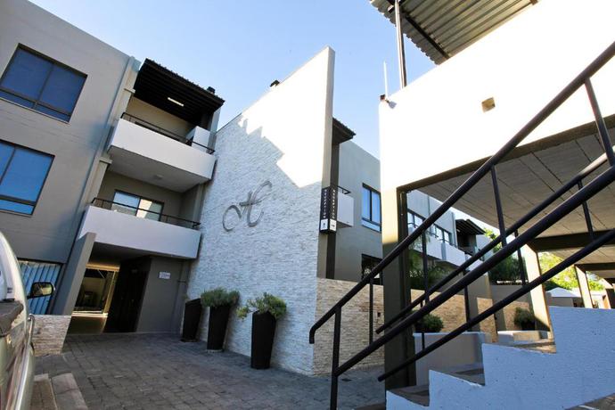 Imagen de los exteriores del Hotel Hillside Executive Accommodation. Foto 9