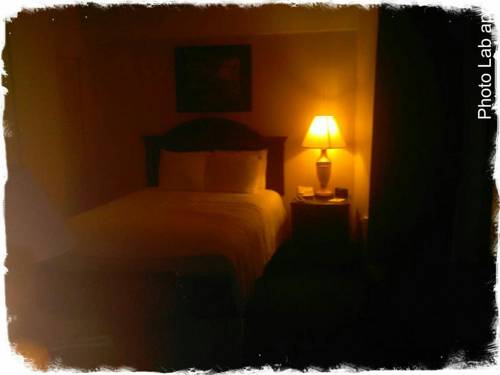 Imagen de la habitación del Hotel Hillside Inn. Foto 7