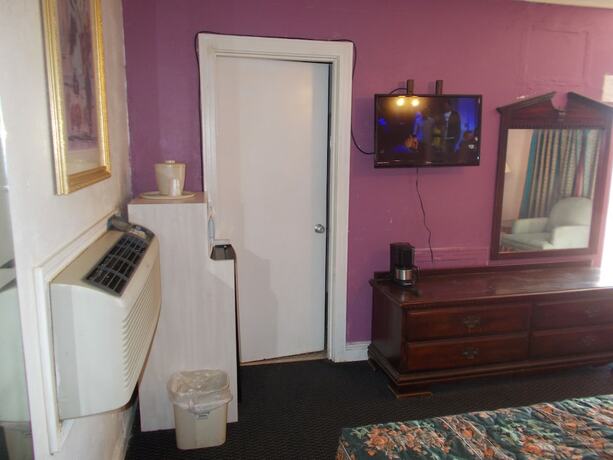 Imagen general del Hotel Hillside Motel. Foto 5