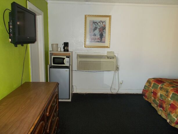 Imagen general del Hotel Hillside Motel. Foto 7