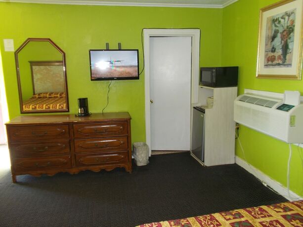 Imagen de la habitación del Hotel Hillside Motel. Foto 17