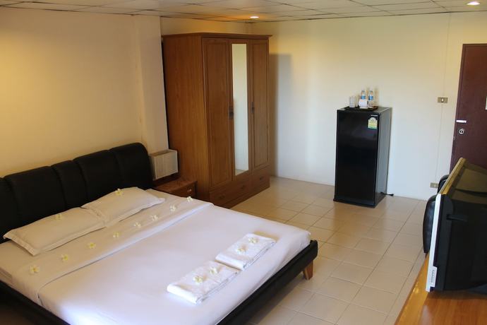 Imagen de la habitación del Hotel Hillside Resort Pattaya. Foto 7