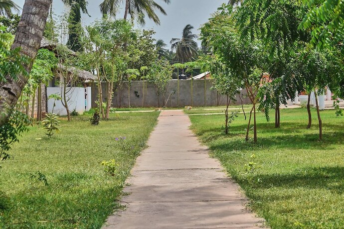 Imagen general del Hotel Hillside swimming pool and gardens. Foto 4