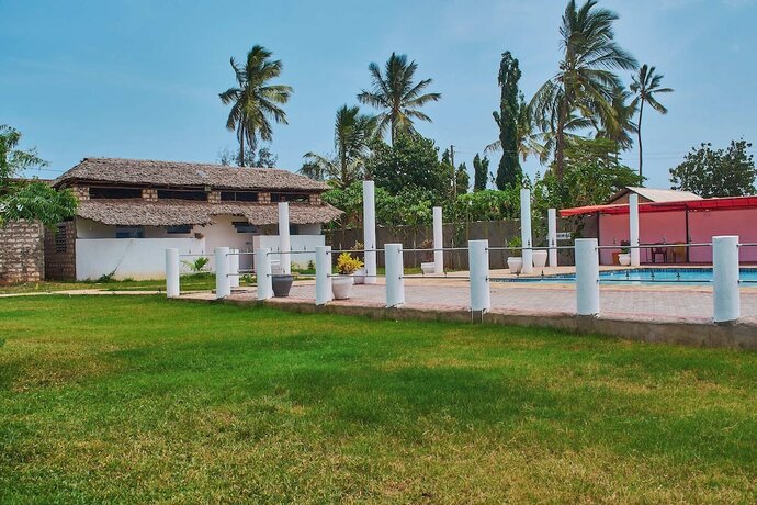 Imagen general del Hotel Hillside swimming pool and gardens. Foto 8