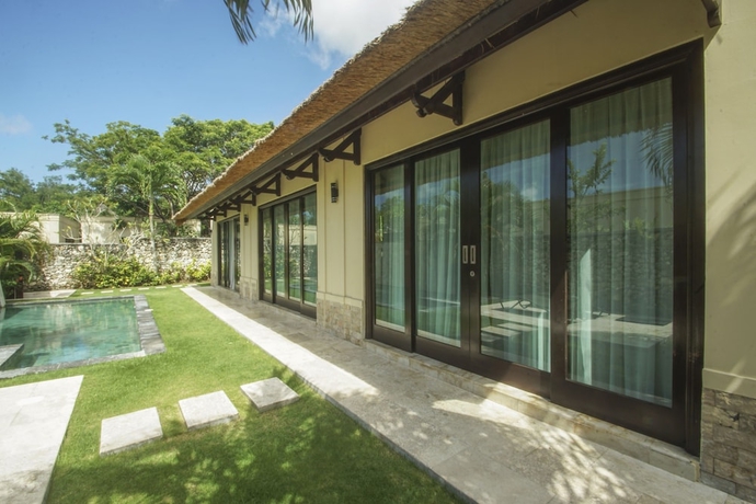 Imagen de la habitación del Hotel Hillstone Villas Resort Bali. Foto 17