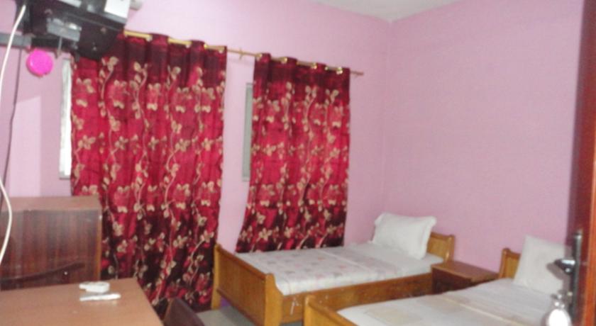 Imagen general del Hotel Hilltop, Accra. Foto 9