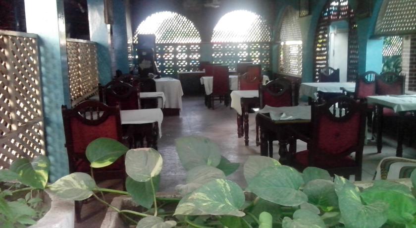 Imagen general del Hotel Hilltop, Accra. Foto 10