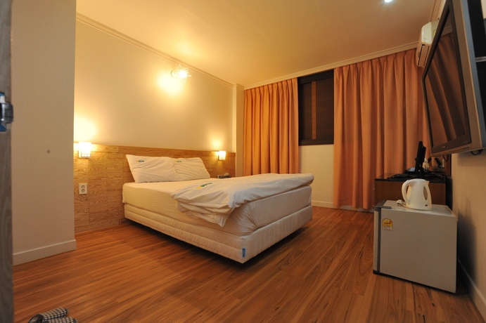Imagen de la habitación del Hotel Hilltop, Daegu. Foto 14