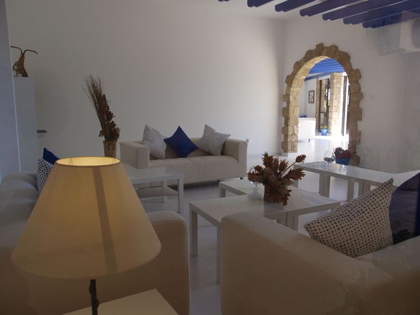 Imagen de los interiores del Hotel Hilltop Gardens. Foto 10