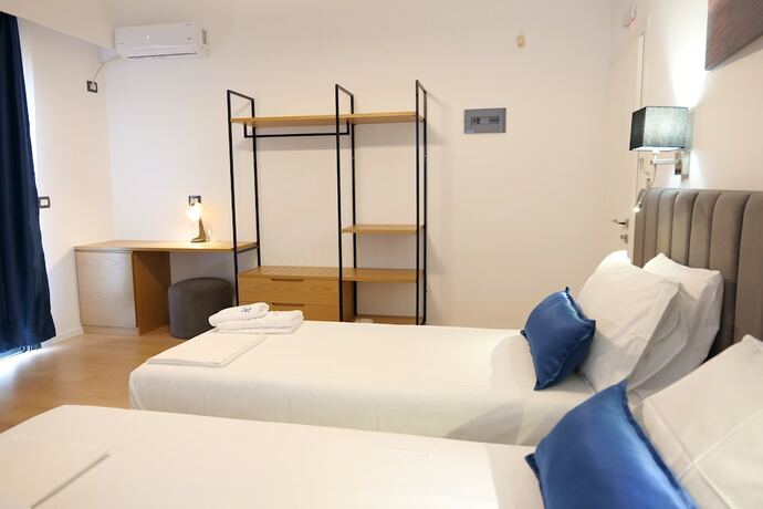 Imagen general del Hotel Hilltop Heaven. Foto 12