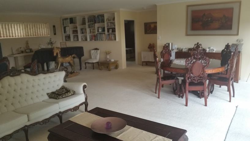 Imagen de los interiores del Hotel Hilltop Hideaway. Foto 14