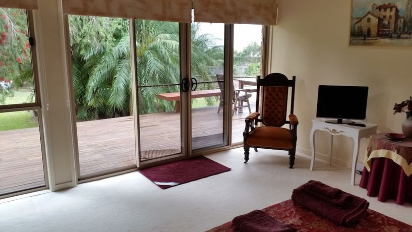 Imagen de la habitación del Hotel Hilltop Hideaway. Foto 10