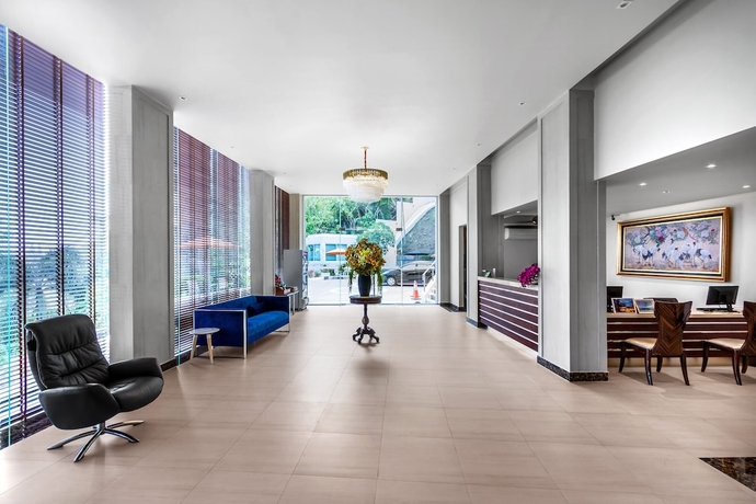 Imagen de los interiores del Hotel Hilltop Hotel by the Lantern Group. Foto 15